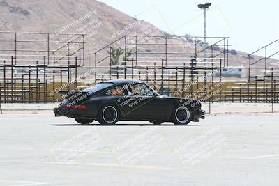 media/May-18-2022-Open Track Racing (Wed) [[f96b7d3cf4]]/Around the Pits/